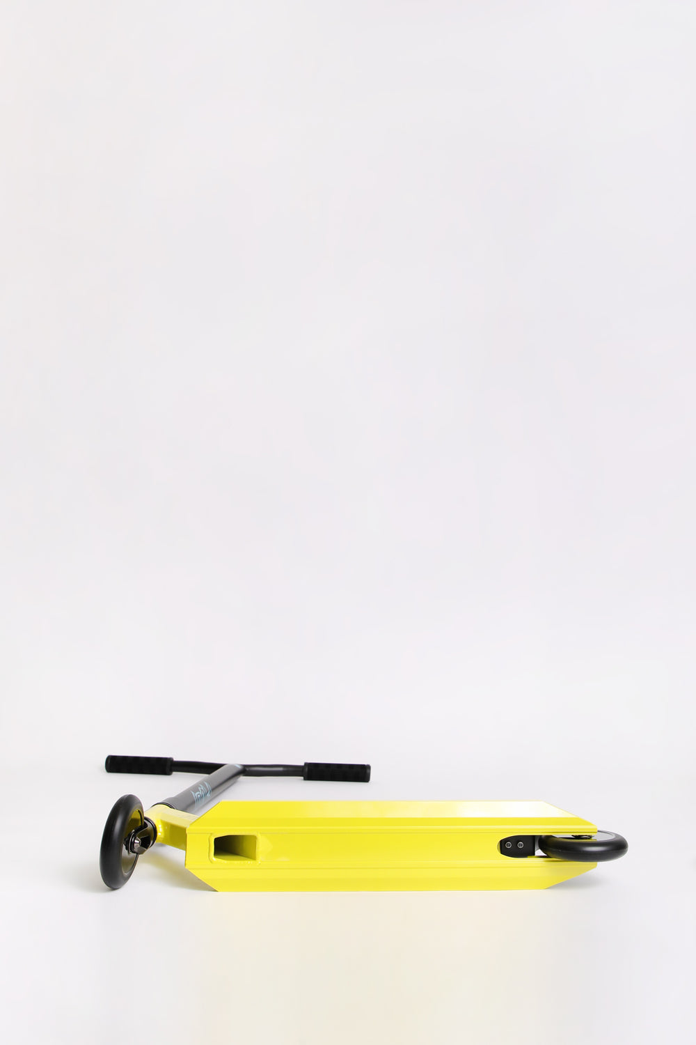 Pivot X-Ride Yellow Scooter Pivot X-Ride Yellow Scooter