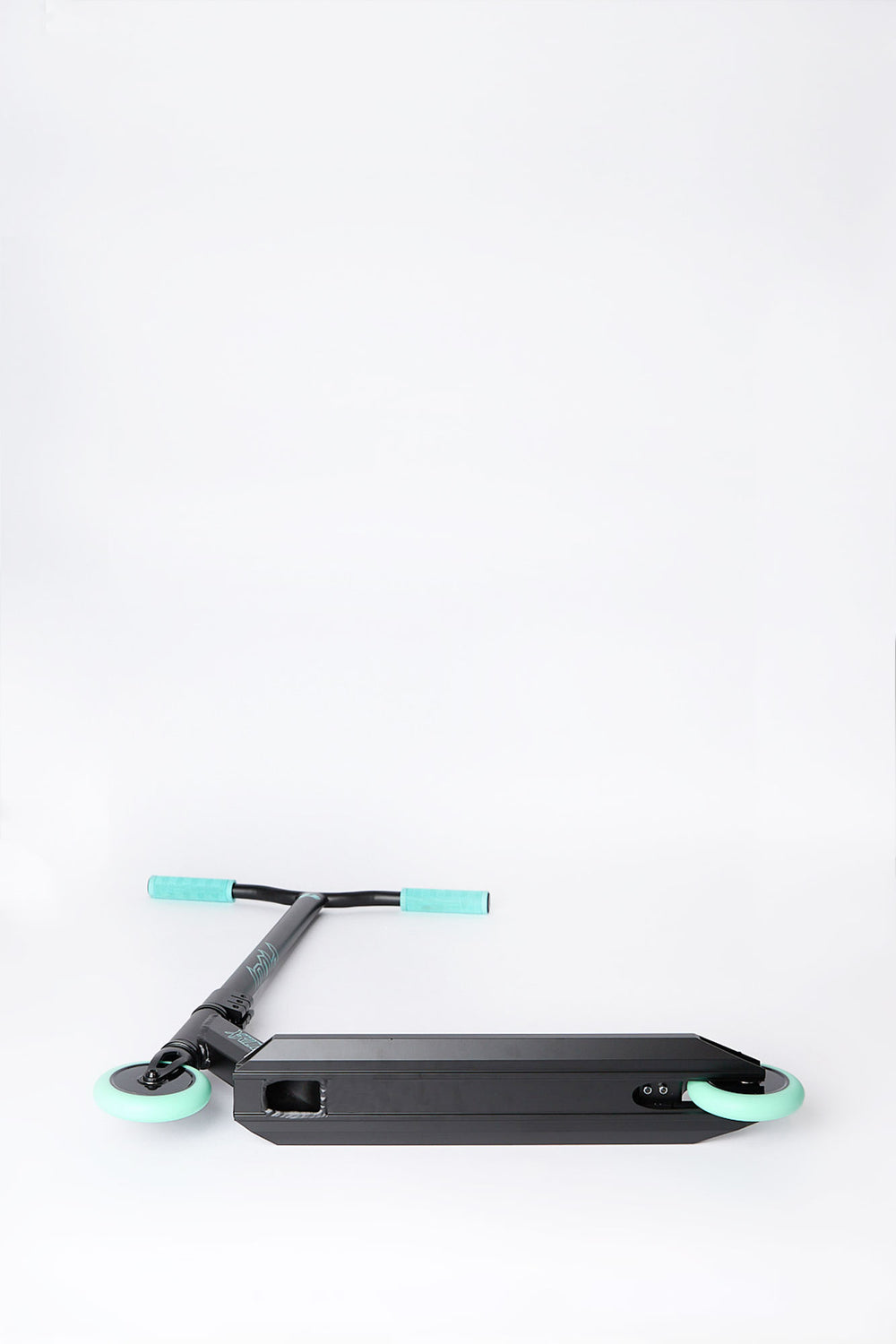 Pivot X-Ride Black & Teal Scooter Pivot X-Ride Black & Teal Scooter