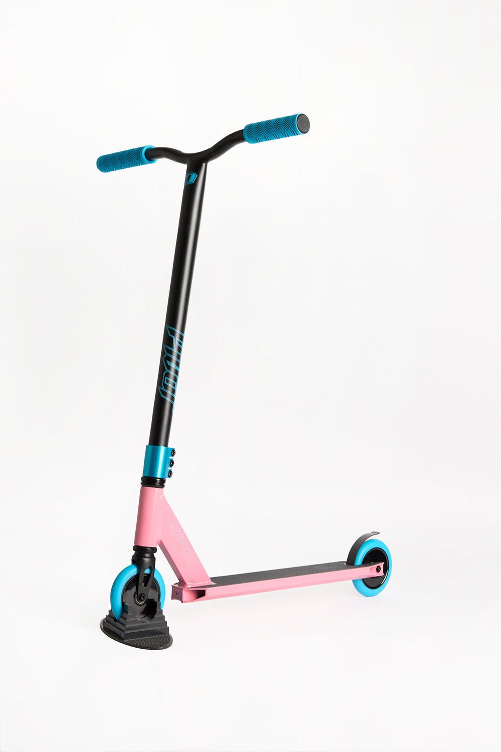 Pivot-X-Ride Pink & Blue Scooter Pivot-X-Ride Pink & Blue Scooter