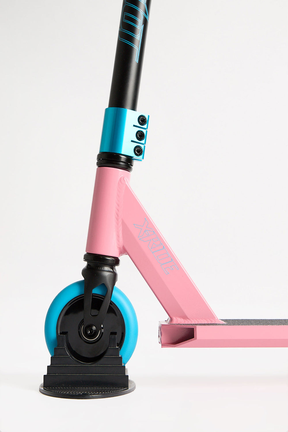 Pivot-X-Ride Pink & Blue Scooter Pivot-X-Ride Pink & Blue Scooter