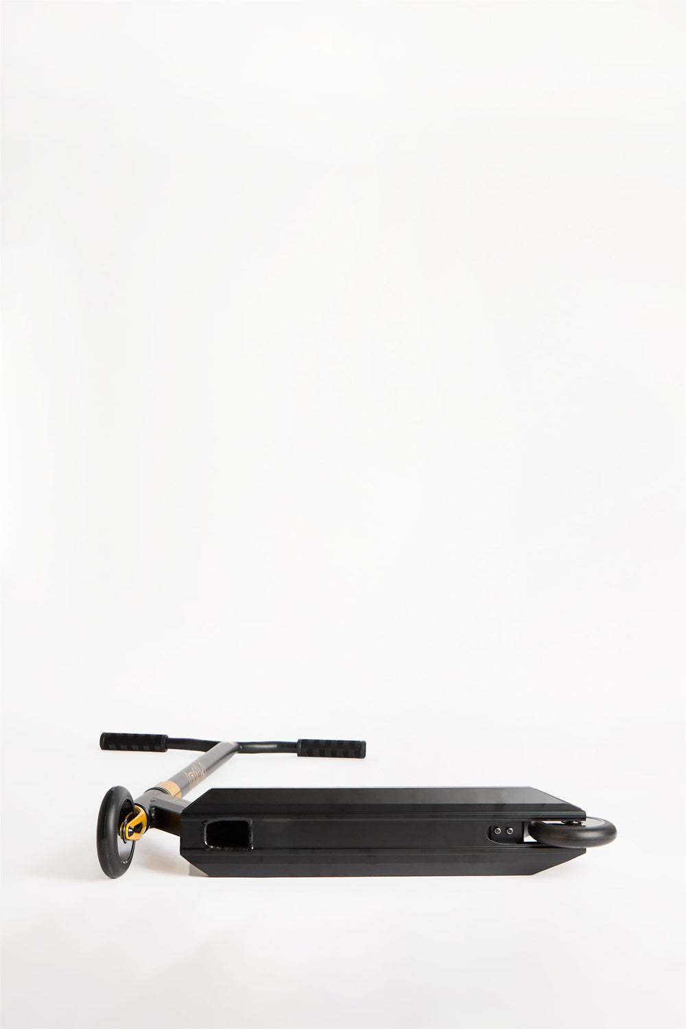 Pivot X-Ride Black & Gold Scooter Pivot X-Ride Black & Gold Scooter