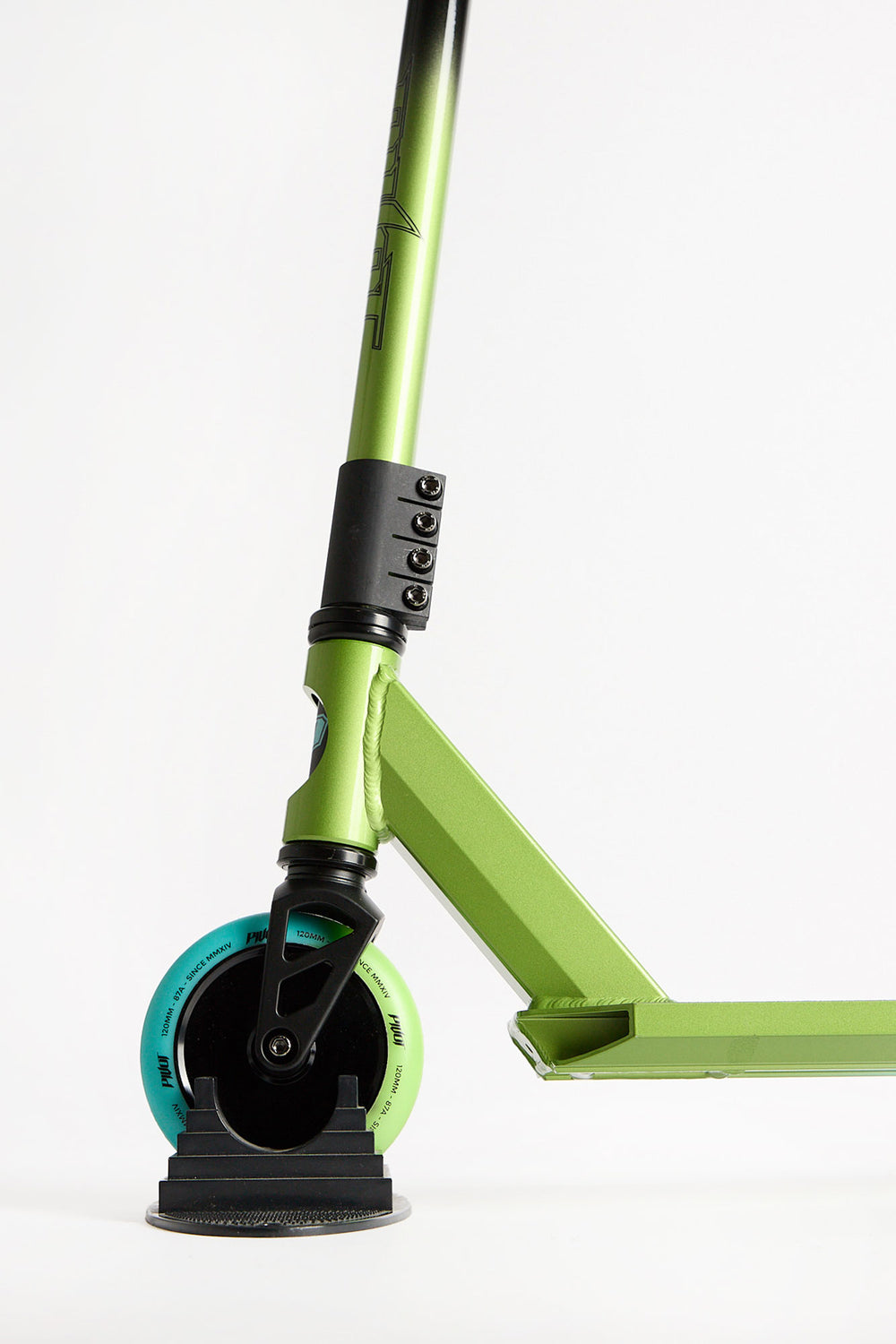 Pivot X-Park Green & Blue Fade Scooter Pivot X-Park Green & Blue Fade Scooter