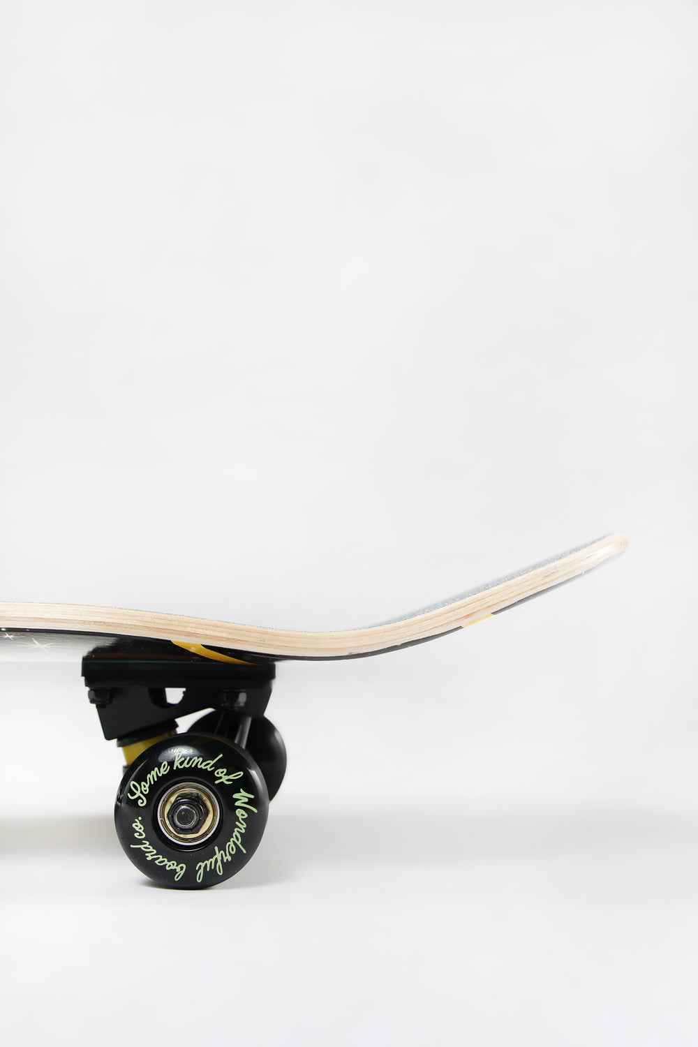 Skateboard Imprimé Ovni Wonderful 7.75