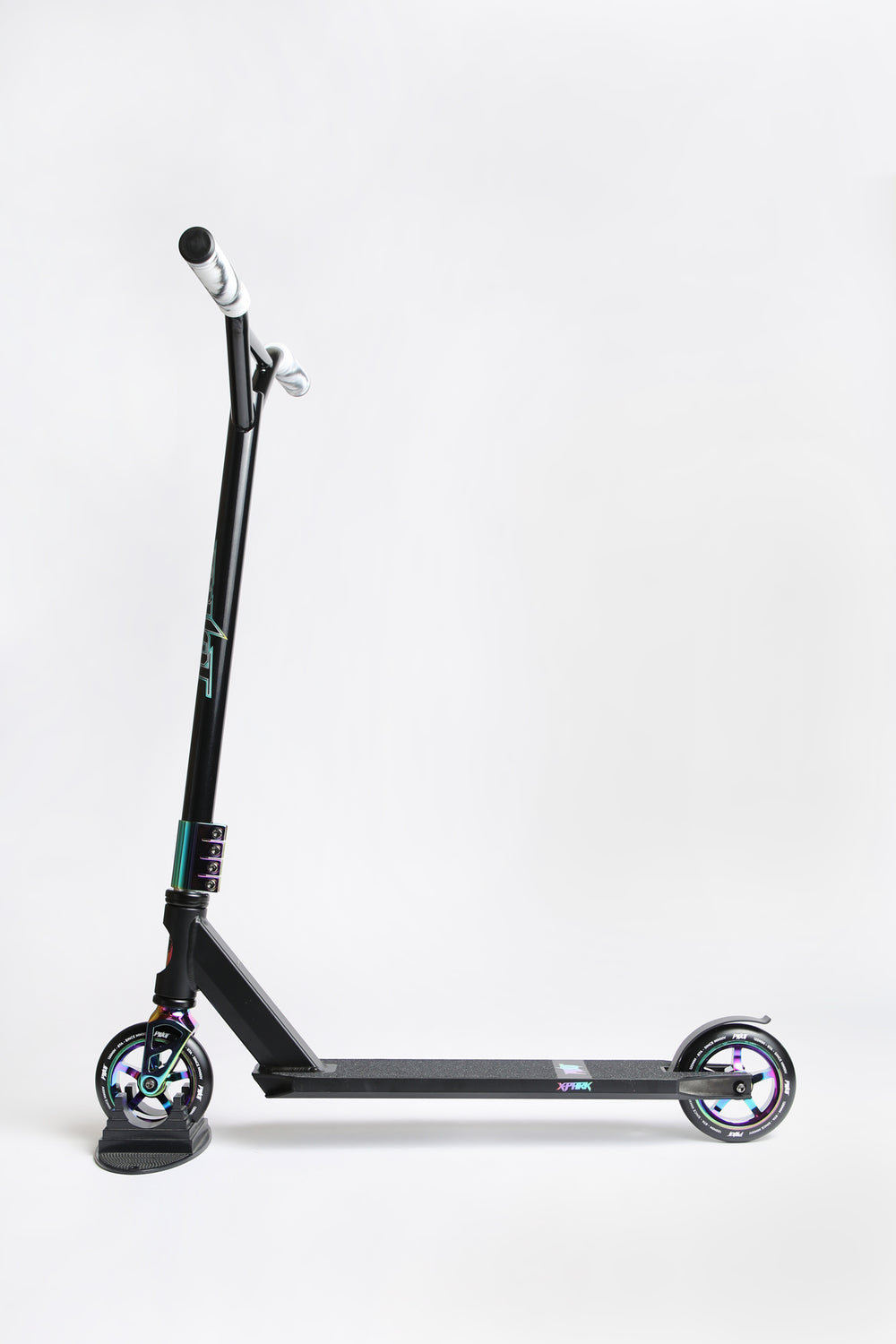 Trottinette X-Park Couleur Essence Pivot Trottinette X-Park Couleur Essence Pivot