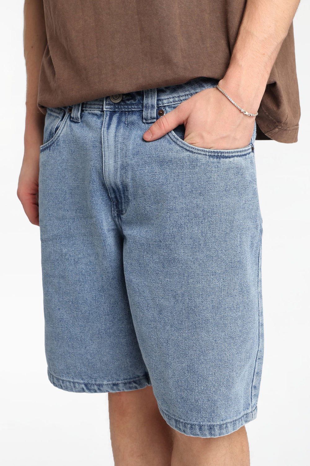 Ford Motor Co. Detroit Embroidered Loose Denim Shorts Ford Motor Co. Detroit Embroidered Loose Denim Shorts
