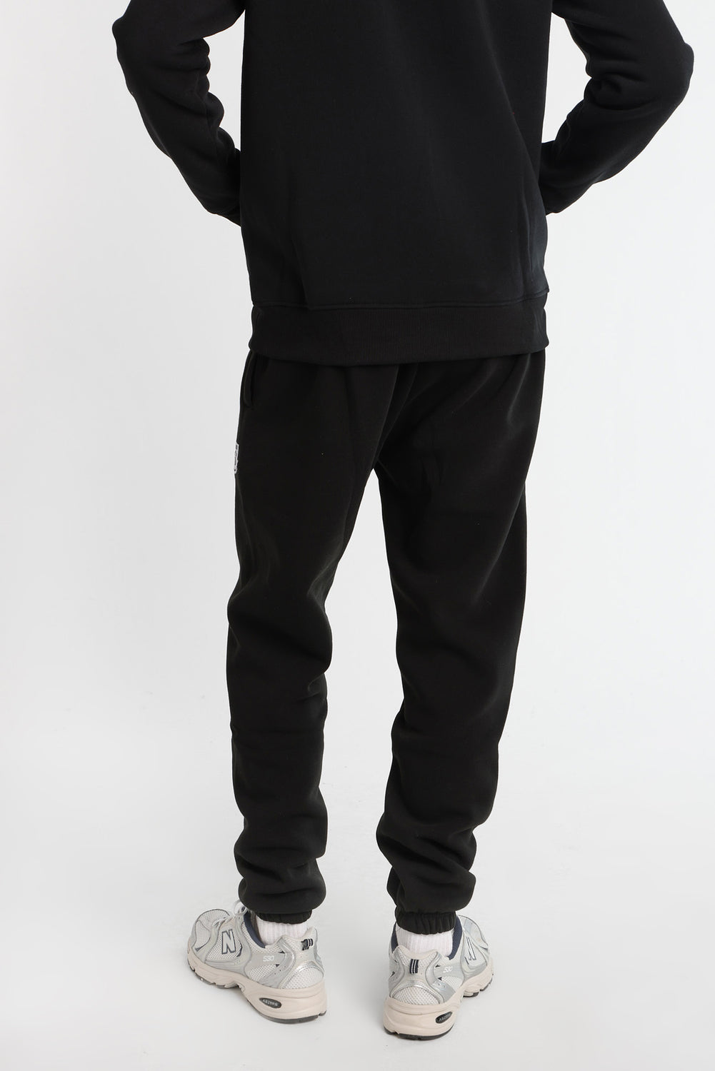 Los Angeles Lakers Embroidered Sweatpants Los Angeles Lakers Embroidered Sweatpants