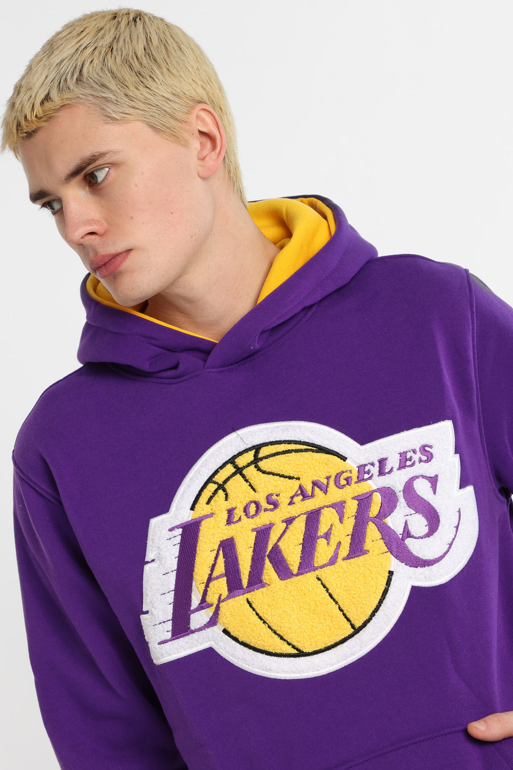 Los Angeles Lakers Chenille Contrast Hoodie Los Angeles Lakers Chenille Contrast Hoodie