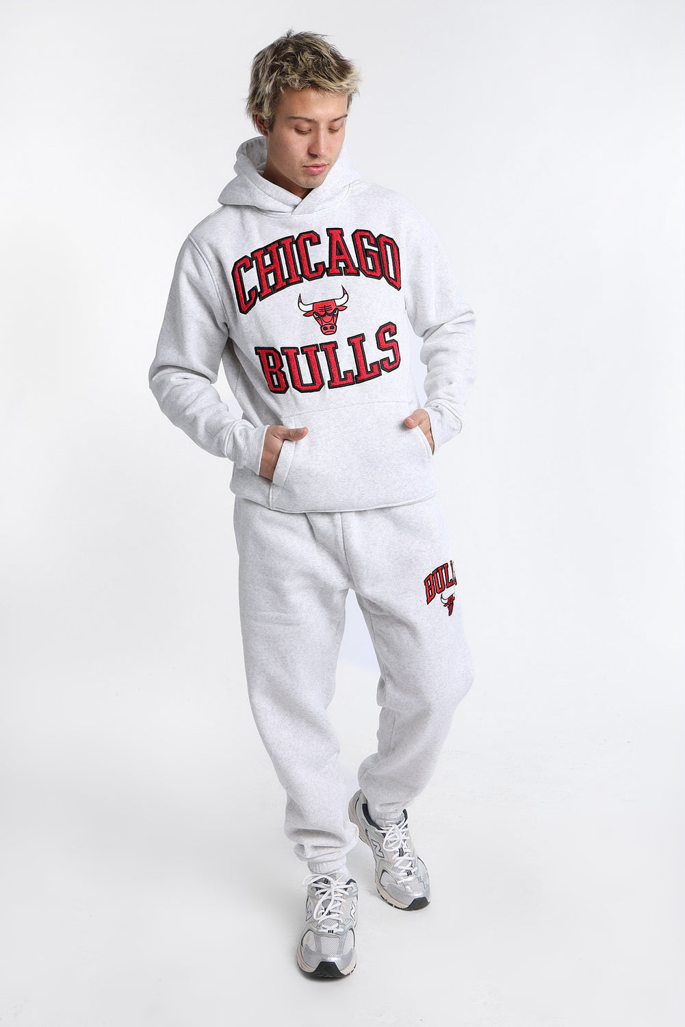 Chicago Bulls Chenille Logo Hoodie Chicago Bulls Chenille Logo Hoodie