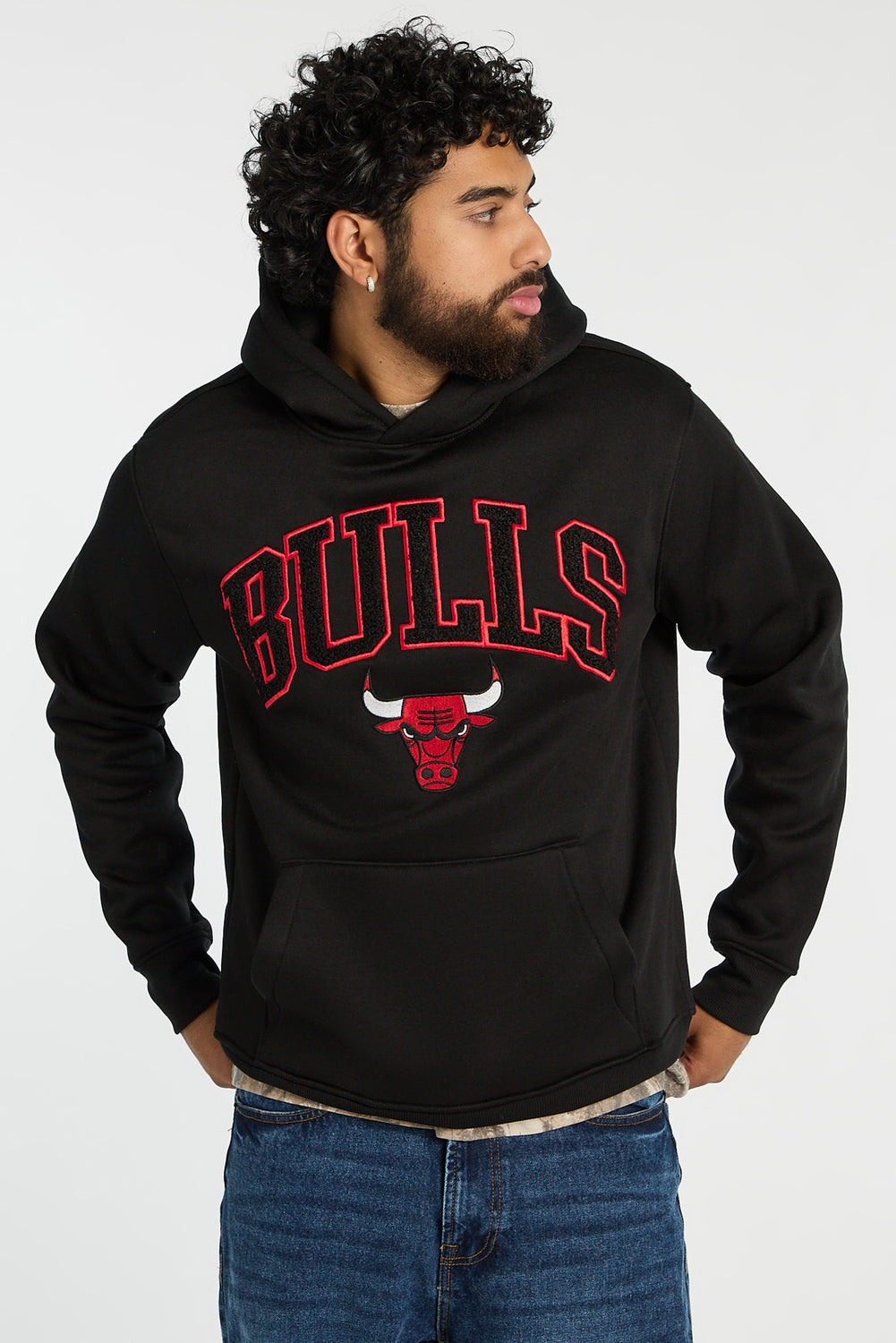 Mens Chicago Bulls Chenille Logo Hoodie Mens Chicago Bulls Chenille Logo Hoodie