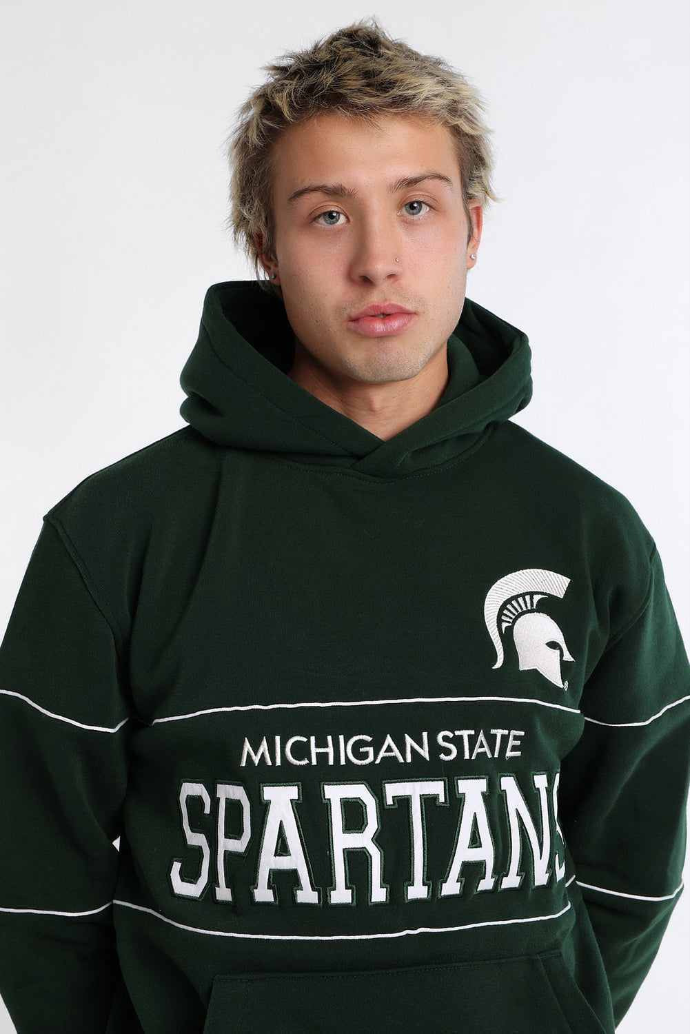 Haut à capuchon à panneaux brodé Michigan State Spartans Haut à capuchon à panneaux brodé Michigan State Spartans