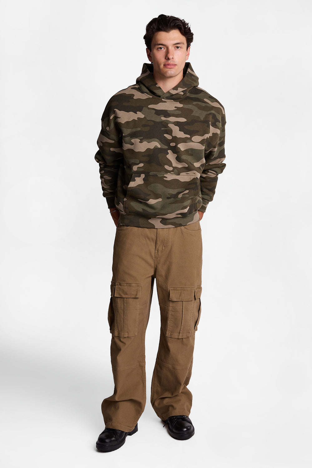 Pantalon super-ample utiltaire à poches cargo en coutil AERO Pantalon super-ample utiltaire à poches cargo en coutil AERO