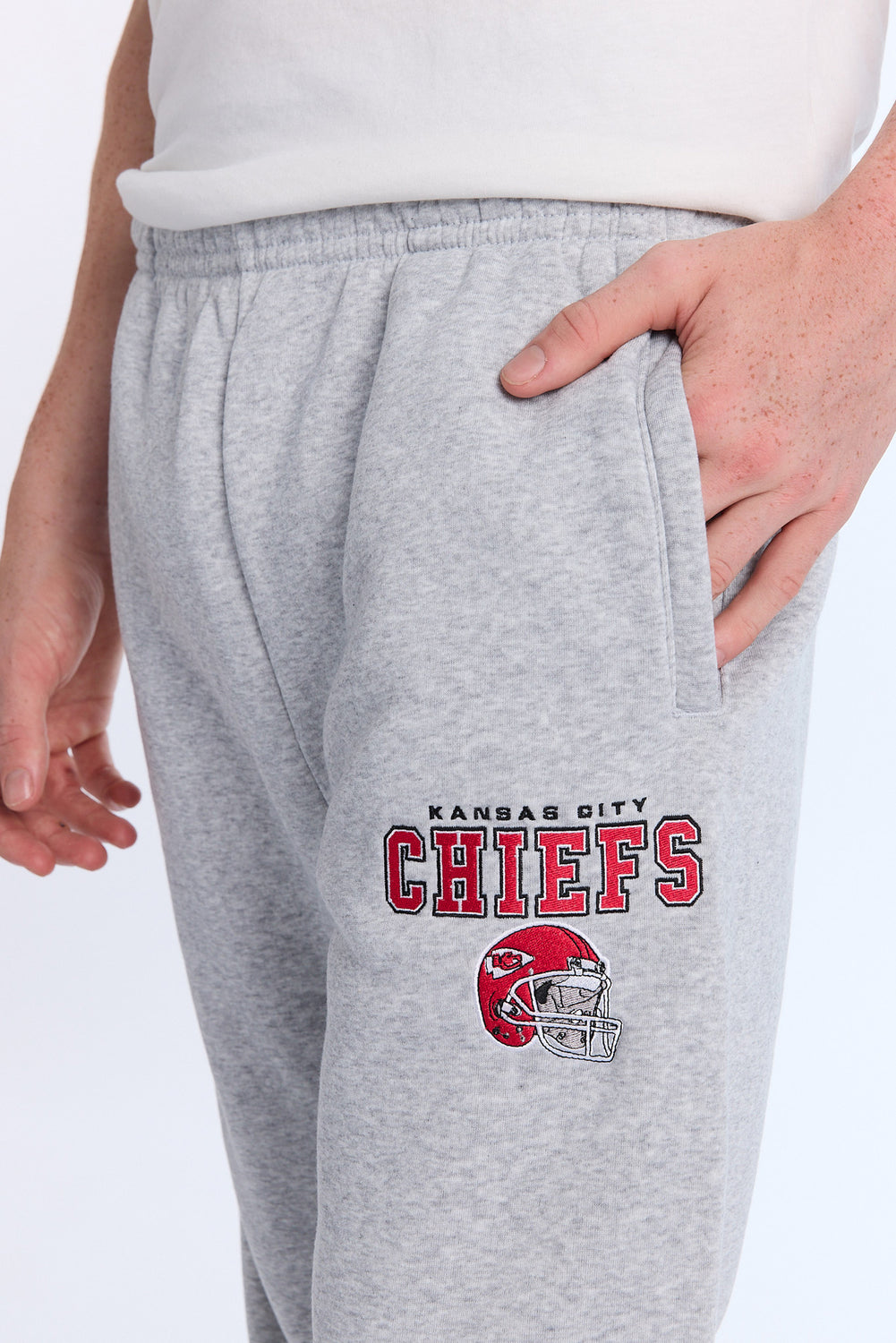 Kansas City Chiefs Embroidered Sweatpants Kansas City Chiefs Embroidered Sweatpants