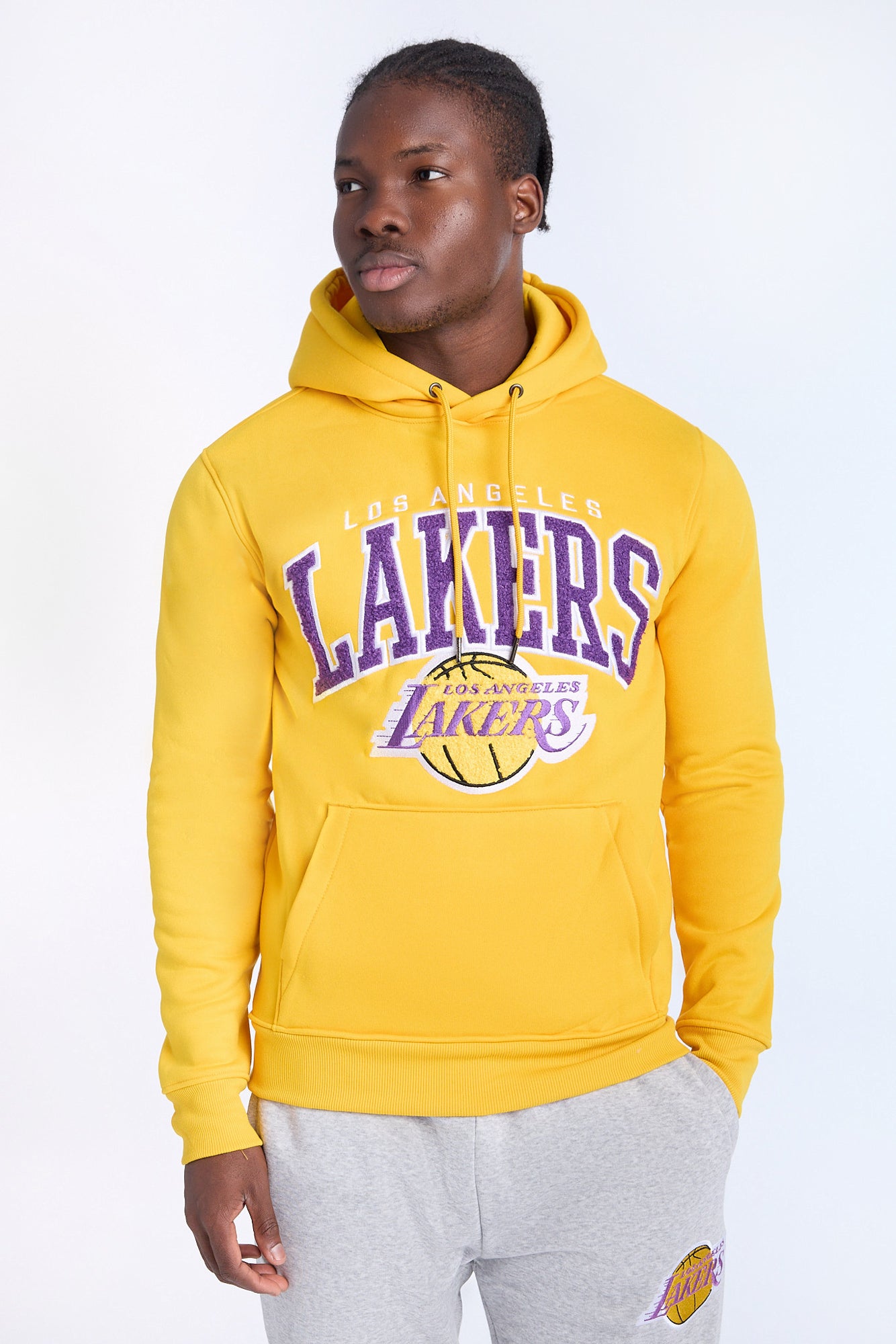Mens LA Lakers Chenille Logo Yellow Hoodie - /