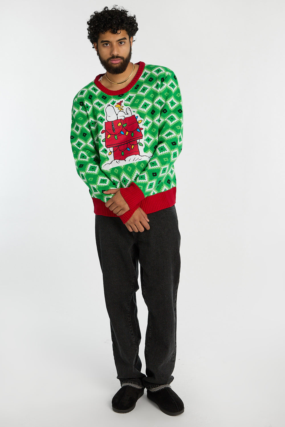 Mens Peanuts Snoopy Holiday Graphic Sweater Mens Peanuts Snoopy Holiday Graphic Sweater