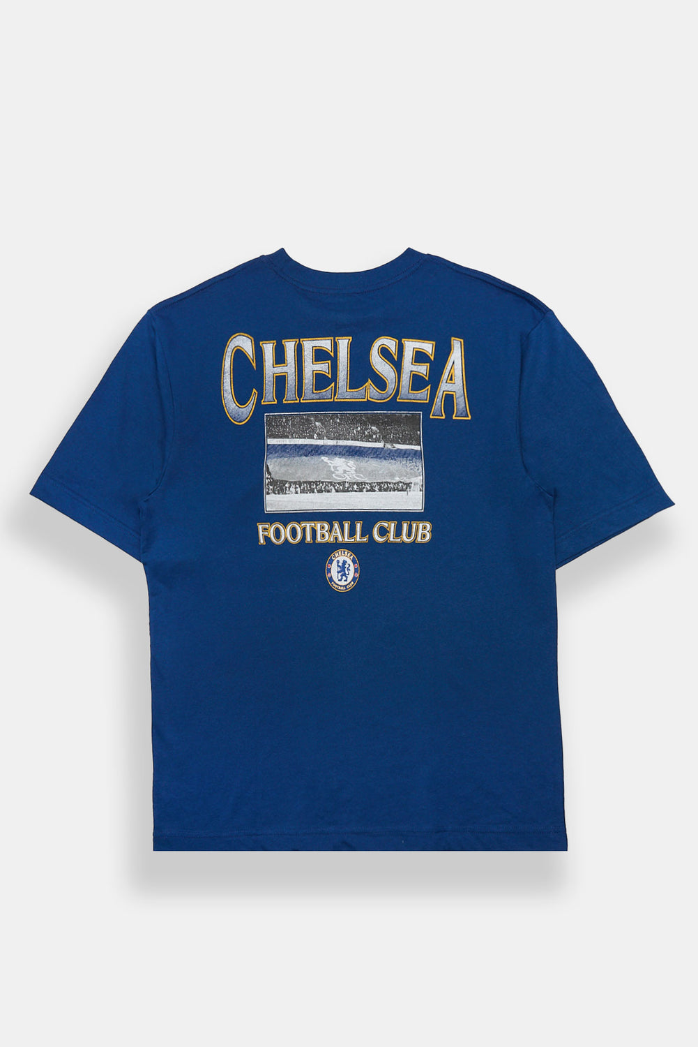 Chelsea Football Club Oversized Graphic Tee Chelsea Football Club Oversized Graphic Tee