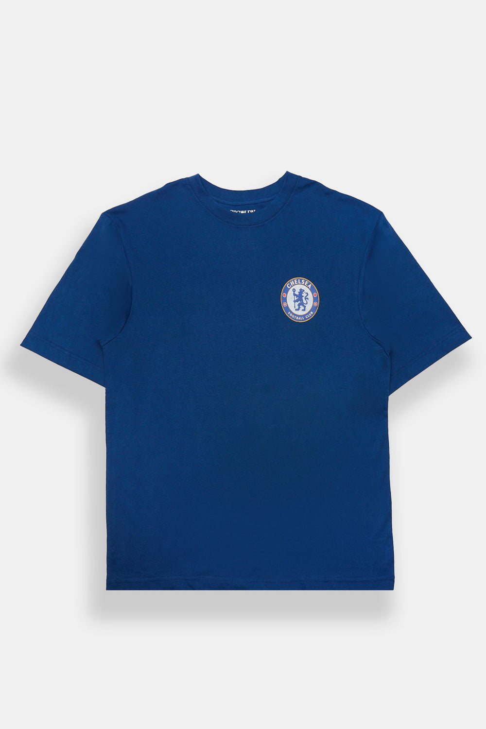 Chelsea Football Club Oversized Graphic Tee Chelsea Football Club Oversized Graphic Tee