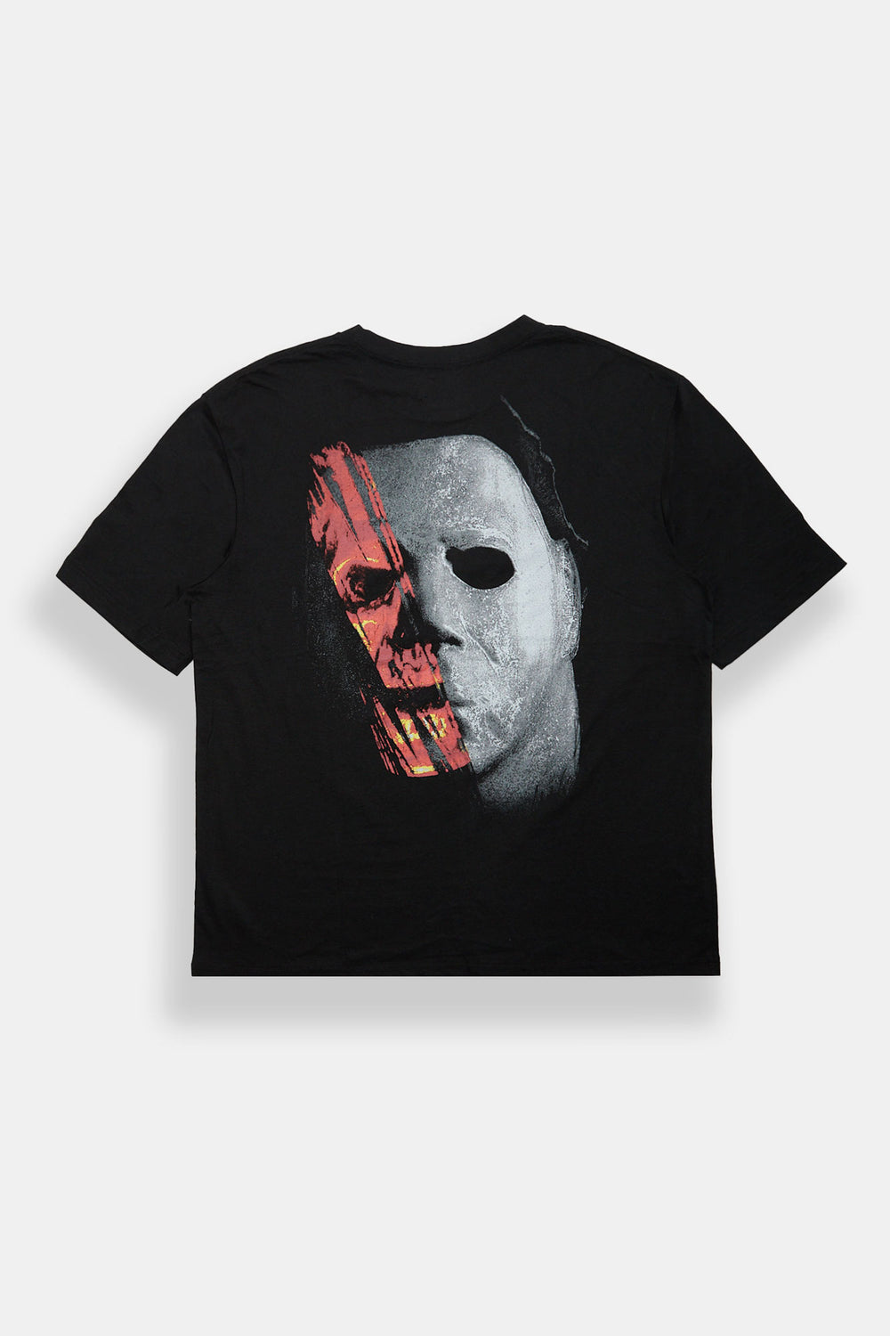 Halloween II No Place To Hide Graphic Oversized T-Shirt Halloween II No Place To Hide Graphic Oversized T-Shirt