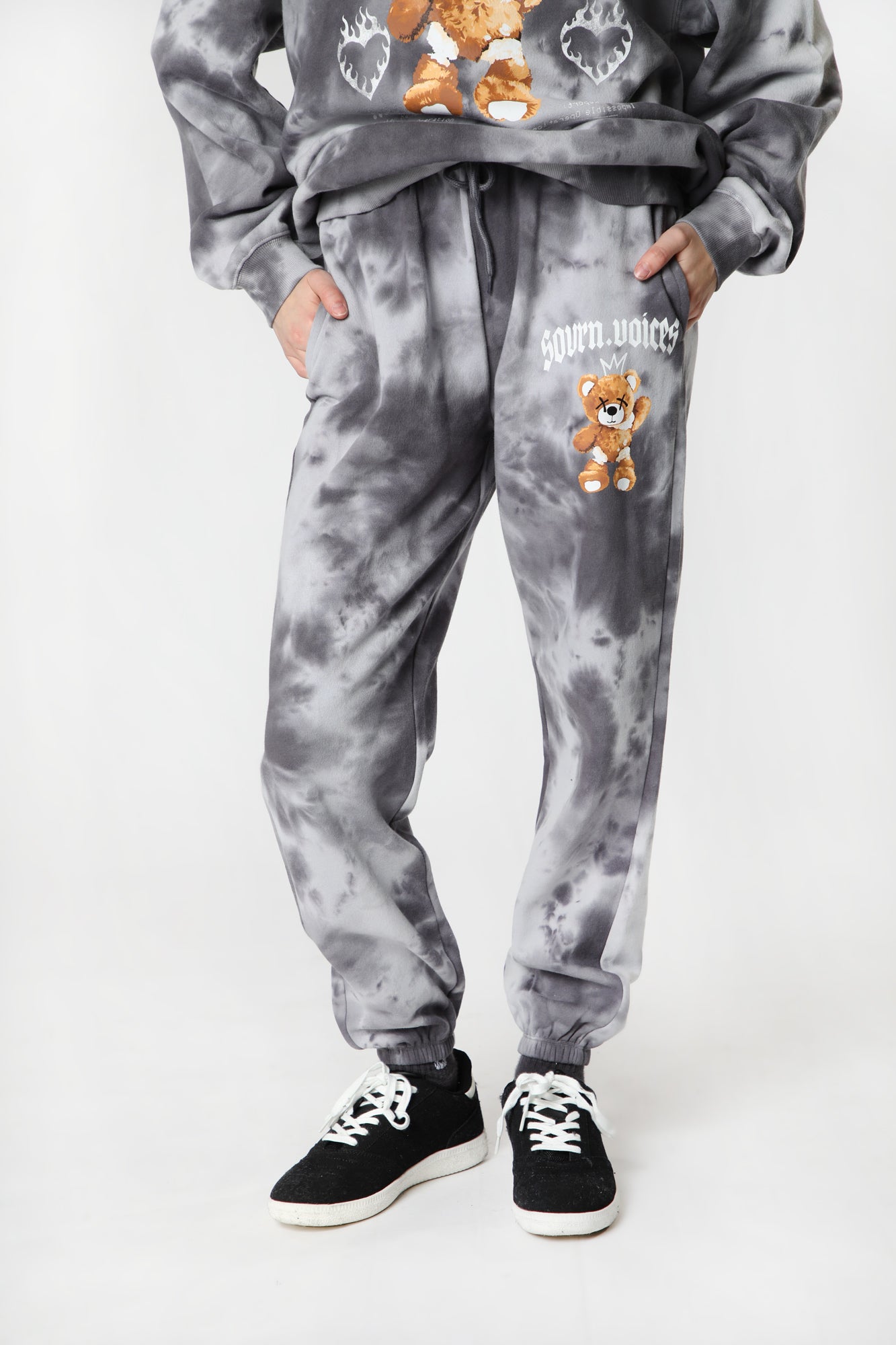 Womens Sovrn Voices Tie-Dye Sweatpant - Black with White /