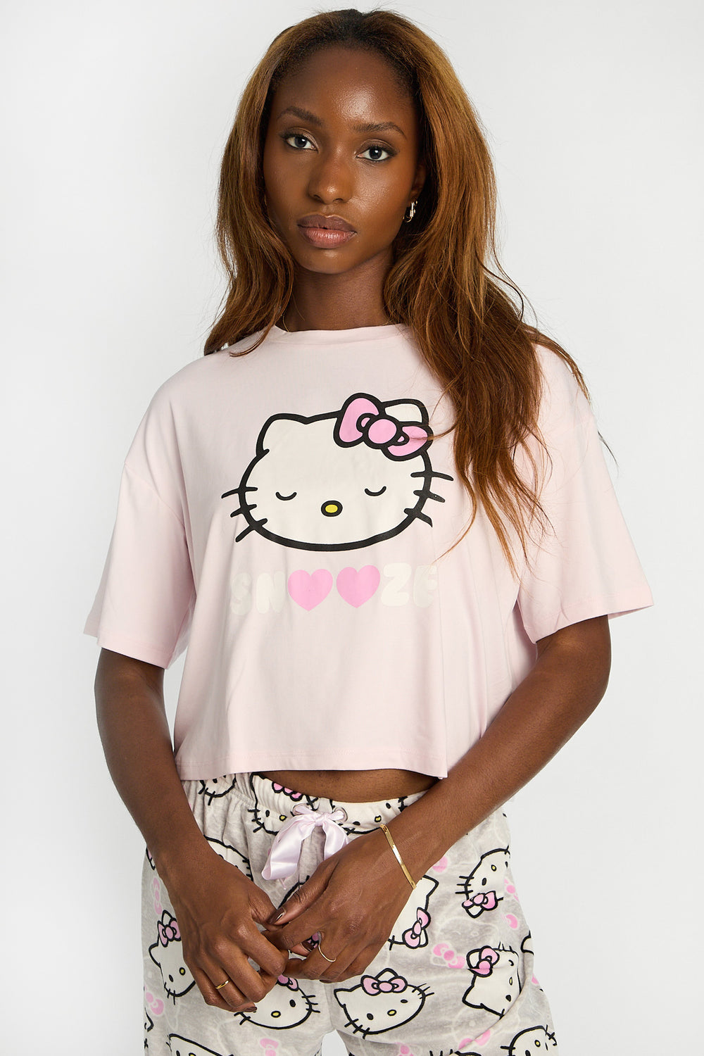Ensemble de pyjama en velour imprimé Hello Kitty Snooze Ensemble de pyjama en velour imprimé Hello Kitty Snooze