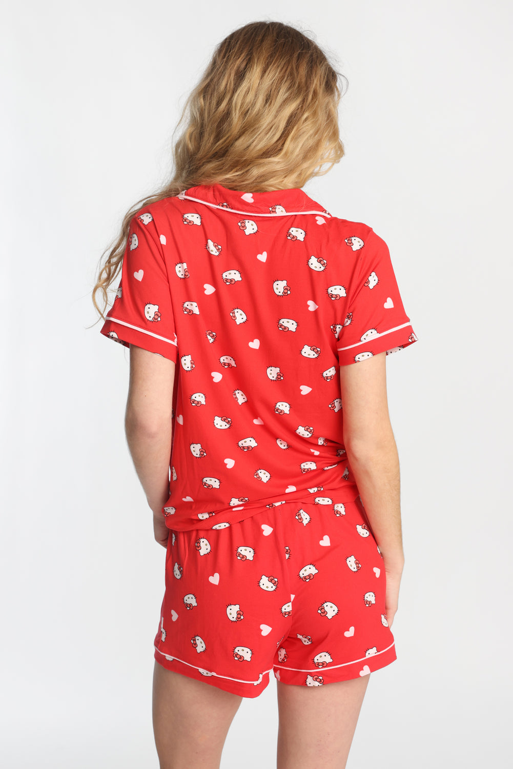 Hello Kitty Super Soft Printed Dad Pajama Shirt & Shorts 2-Piece Set Hello Kitty Super Soft Printed Dad Pajama Shirt & Shorts 2-Piece Set