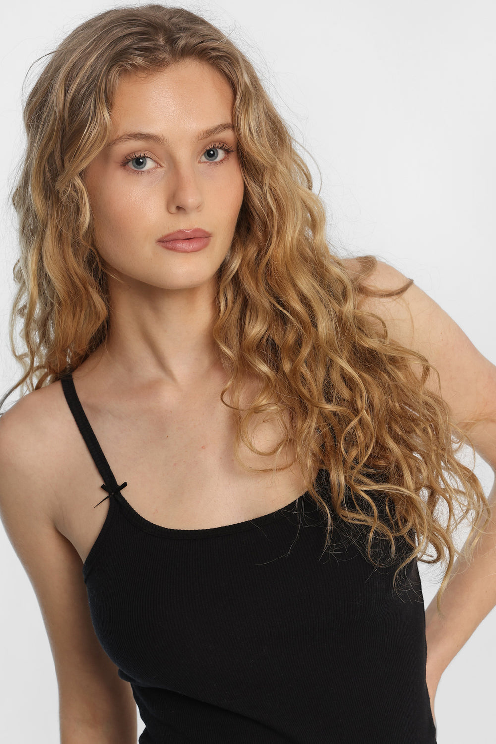 AERO Ribbed Knit Scoop Neck Camisole AERO Ribbed Knit Scoop Neck Camisole