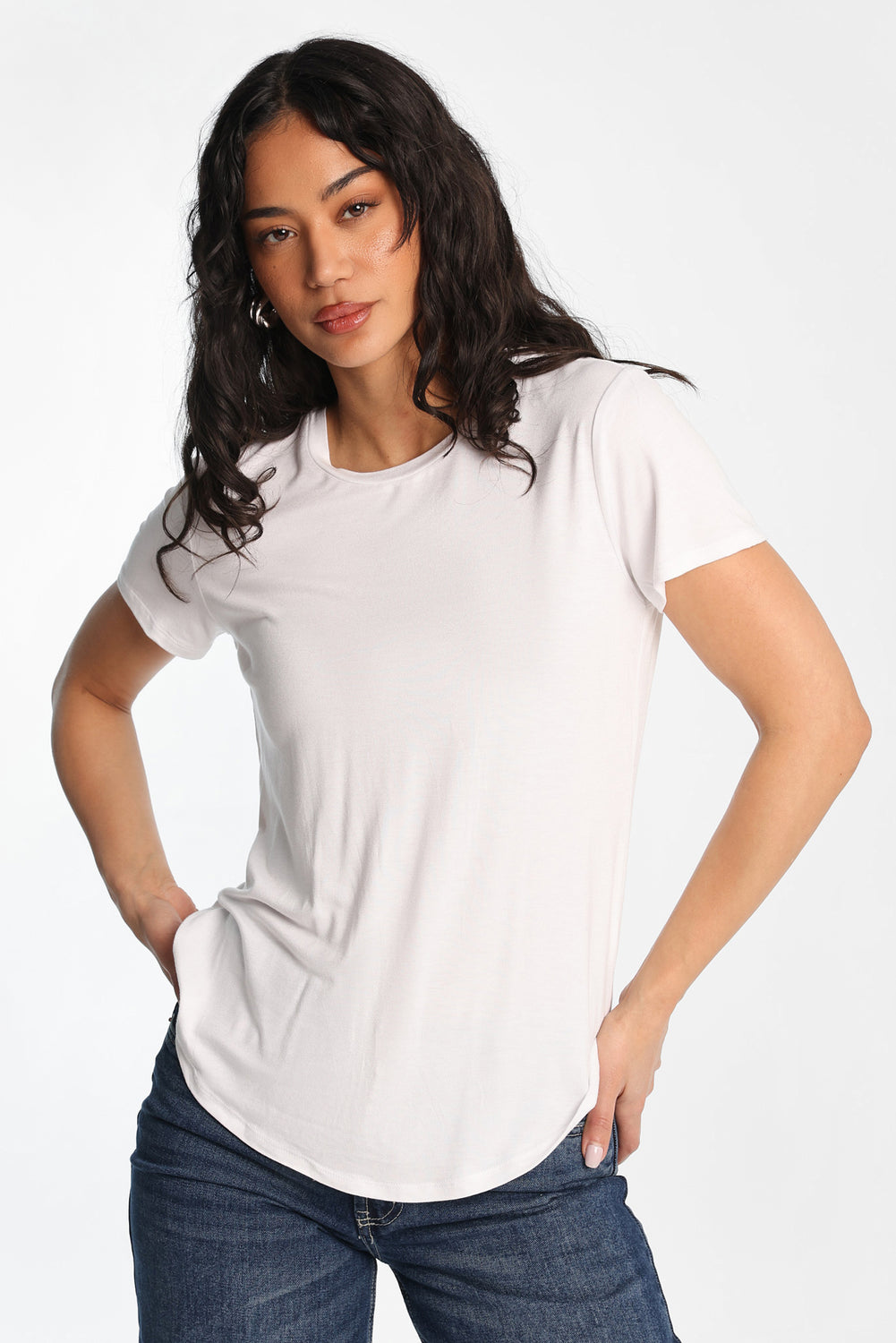 Aéropostale Short Sleeve Crew Neck Tee Aéropostale Short Sleeve Crew Neck Tee