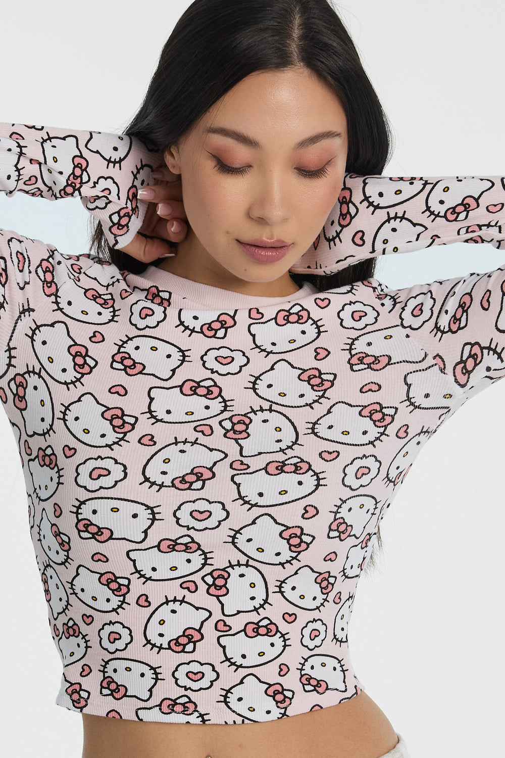 T-shirt court à manches longues imprimé Hello Kitty T-shirt court à manches longues imprimé Hello Kitty