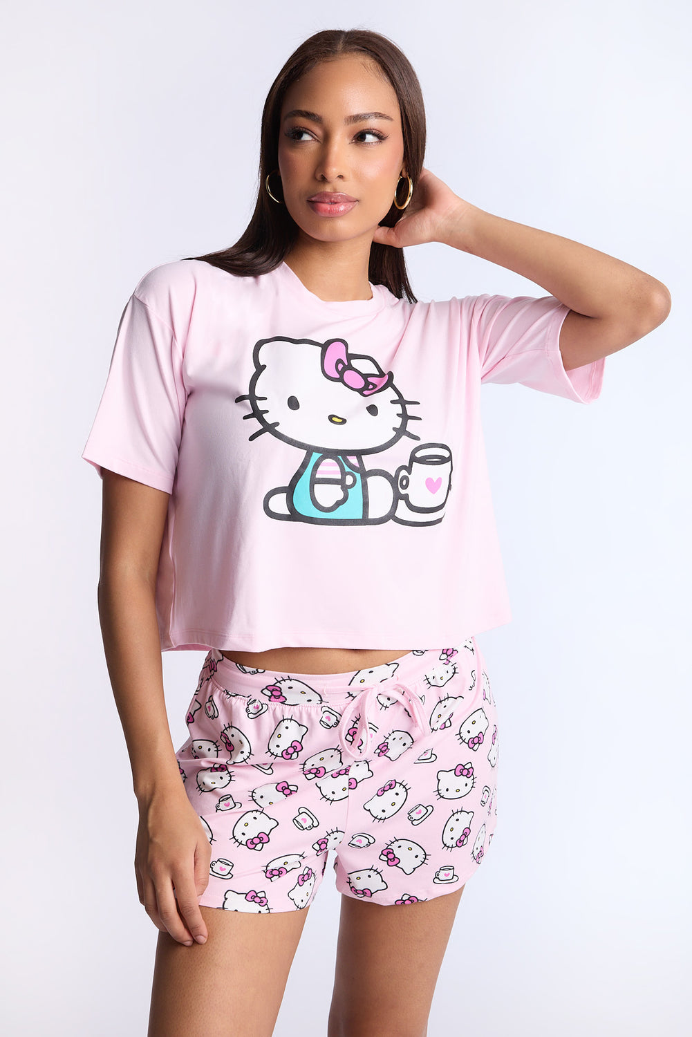 Ensemble de pyjamas 2 pièces café Hello Kitty Ensemble de pyjamas 2 pièces café Hello Kitty