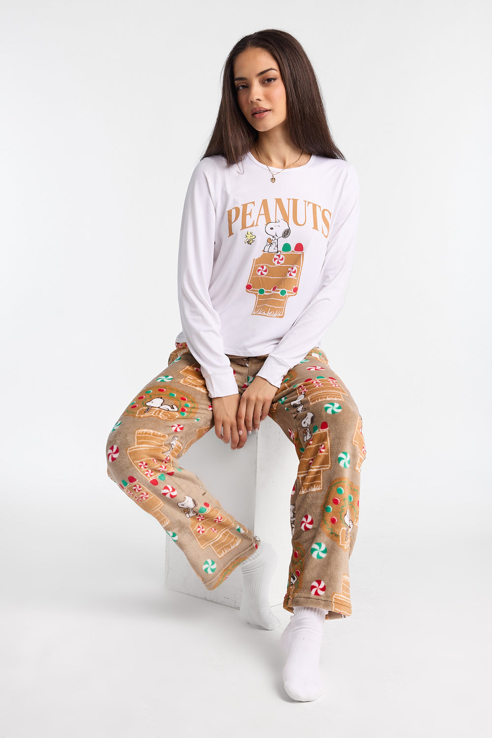 Ensemble de pyjama 2 pièces imprimé Peanuts Snoopy Ensemble de pyjama 2 pièces imprimé Peanuts Snoopy