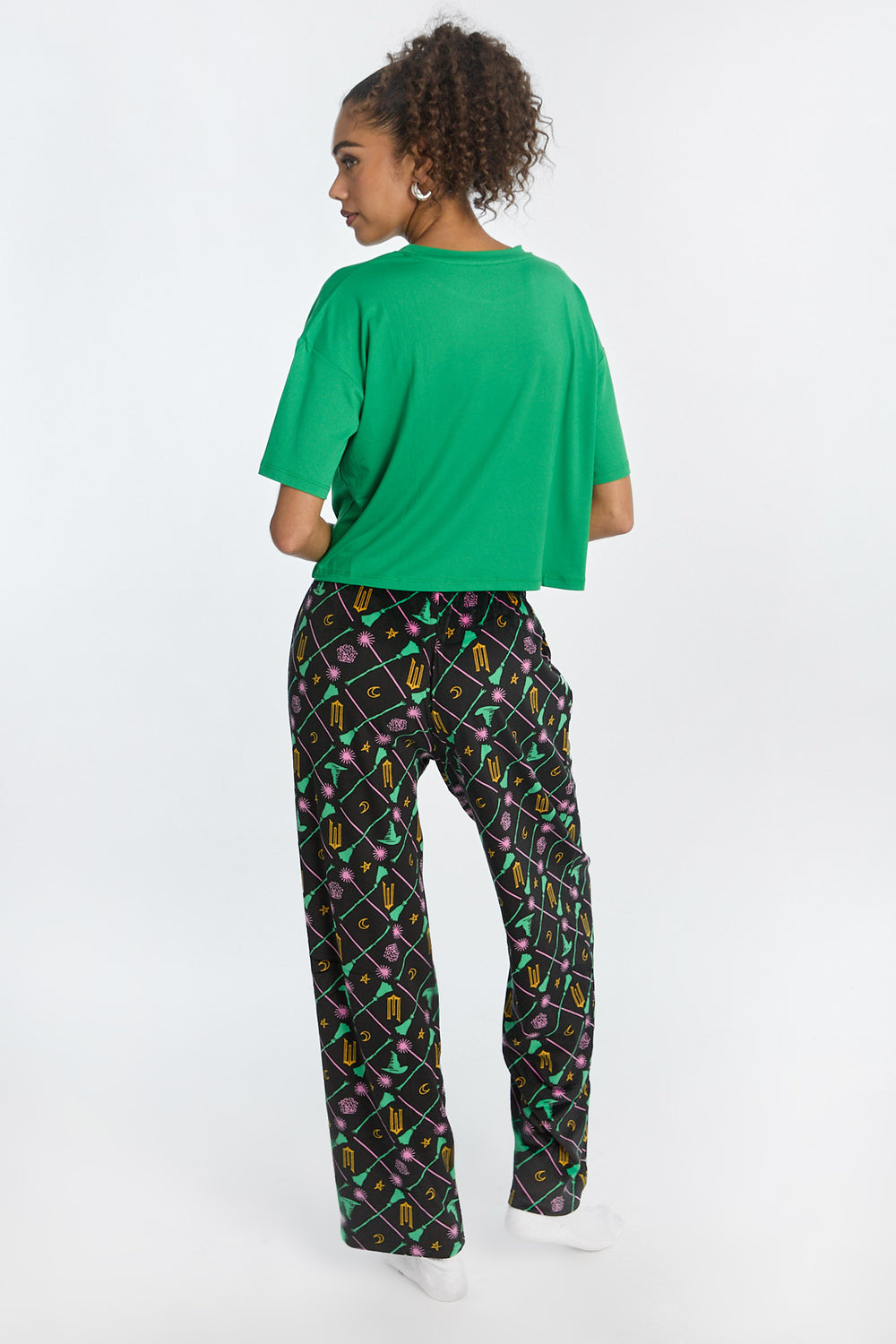 Wicked Elphaba 2-Piece Pajama Tee & Pant Set Wicked Elphaba 2-Piece Pajama Tee & Pant Set