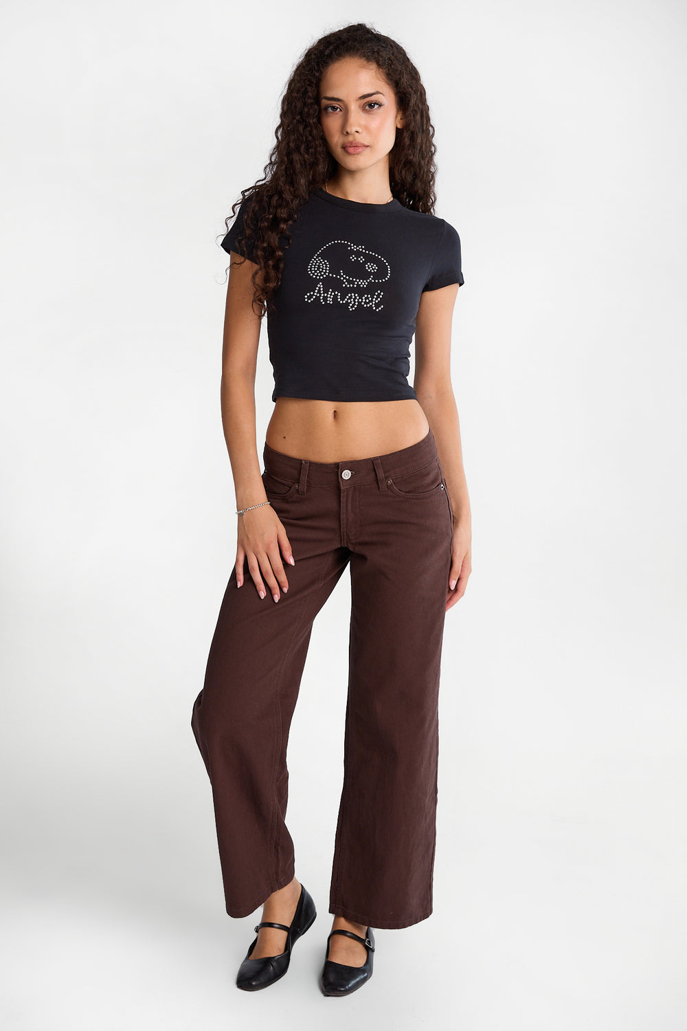 T-shirt ajusté Peanuts Snoopy en strass T-shirt ajusté Peanuts Snoopy en strass