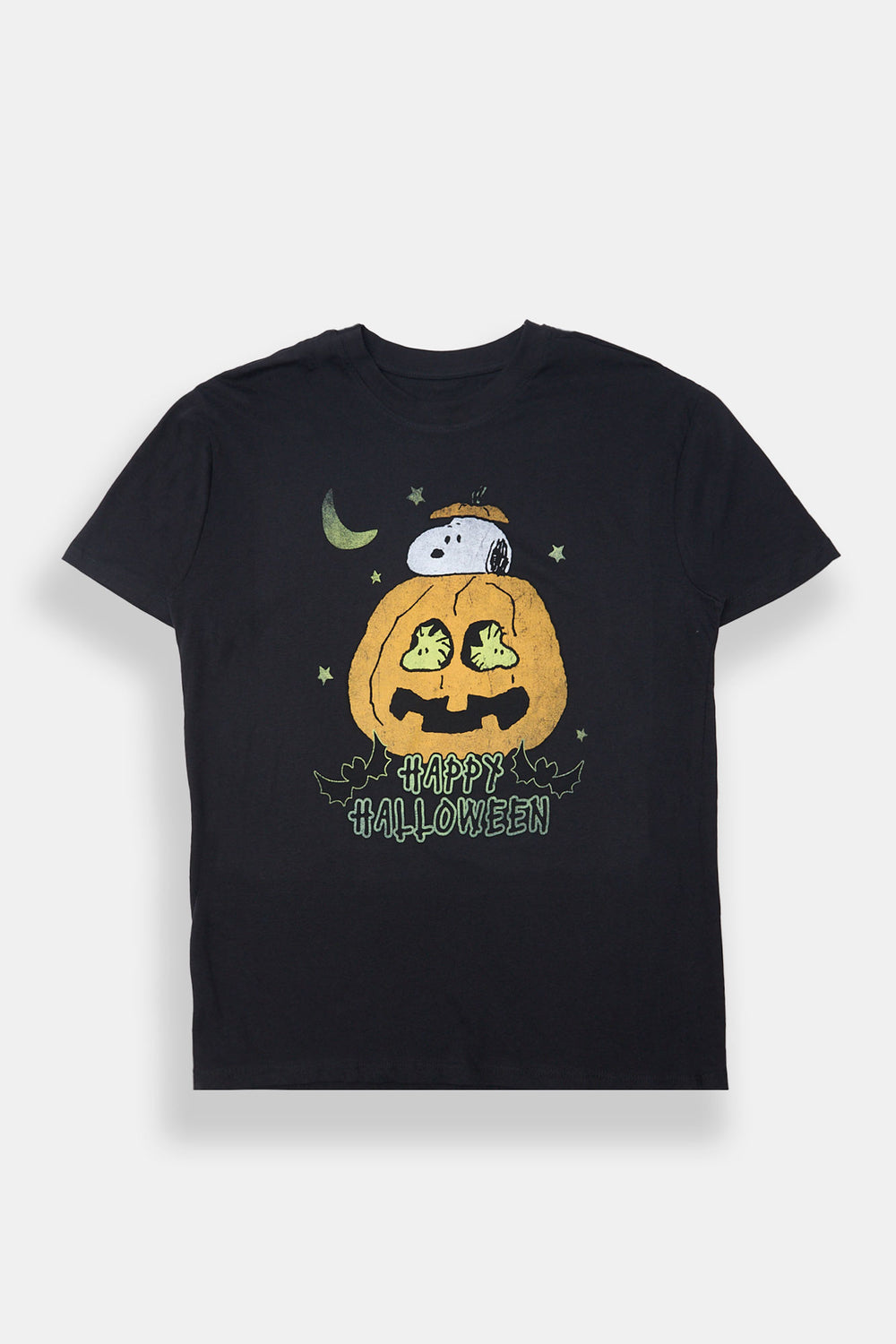 Snoopy Happy Halloween Graphic Boyfriend Tee Snoopy Happy Halloween Graphic Boyfriend Tee